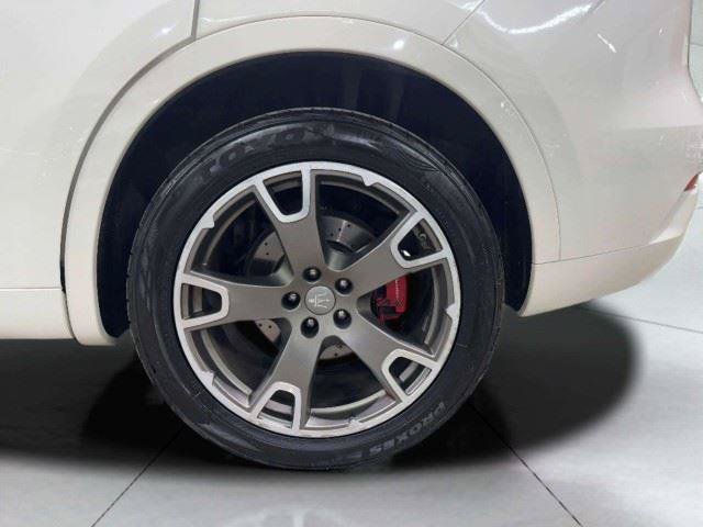 Used 2017 Maserati Levante S AWD/4WD image 68