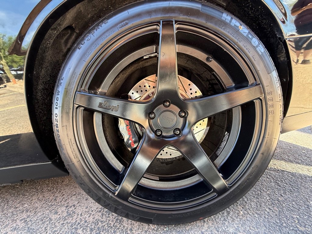 Used 2010 Dodge Challenger R/T RWD image 5