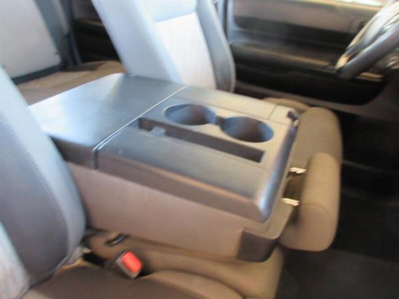 Used 2016 Toyota Tundra SR w/ Tow Package RWD image 16