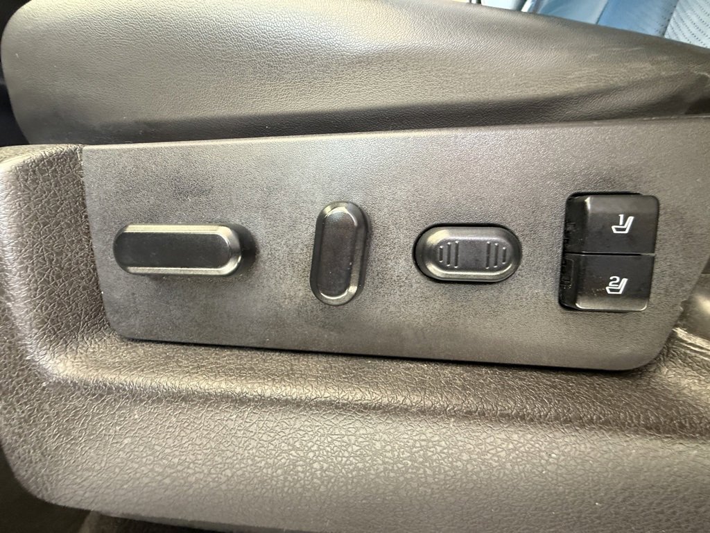 Used 2014 Ford F150 Limited image 45