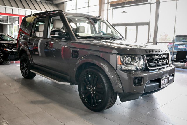 Used 2016 Land Rover LR4 HSE Silver Edition AWD/4WD image 3
