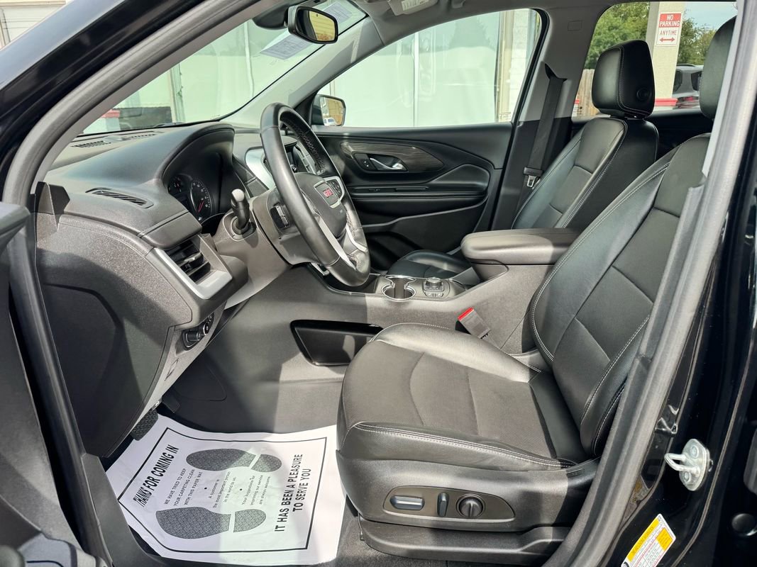 Used 2023 GMC Terrain SLT image 14