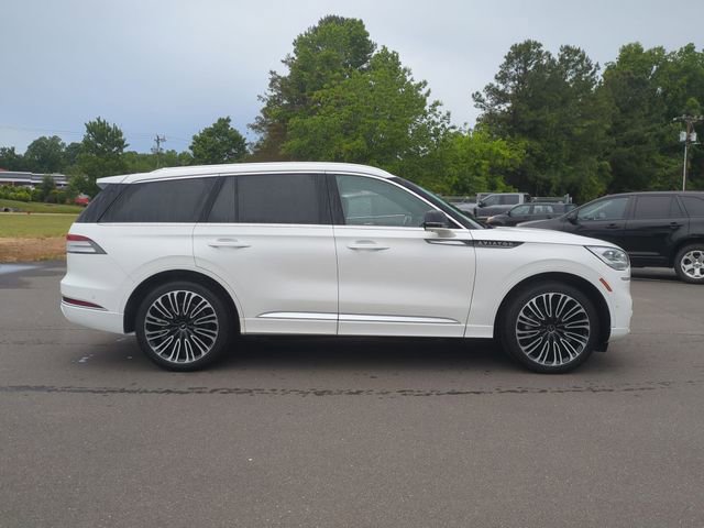 Used 2023 Lincoln Aviator Black Label w/ Class IV Trailer Tow Package AWD/4WD image 14