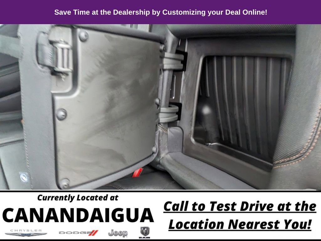 Used 2022 GMC Sierra 1500 AT4 w/ AT4 Premium Package image 39