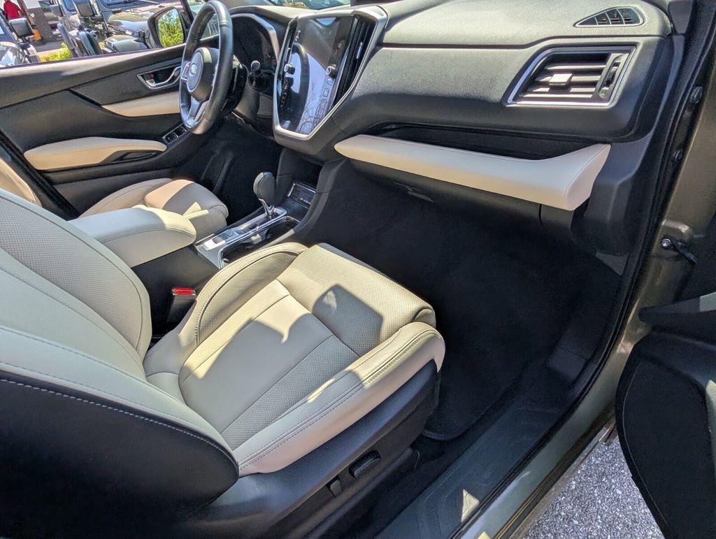 Certified 2023 Subaru Ascent Limited image 18