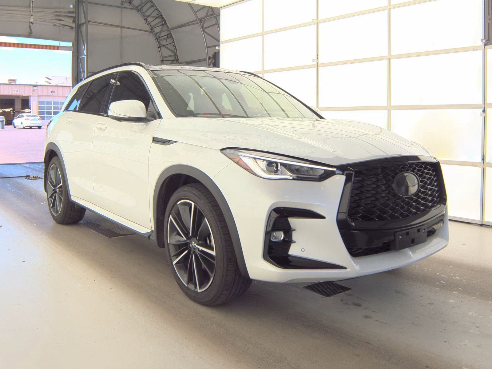Used 2024 INFINITI QX50 Sport AWD/4WD image 1