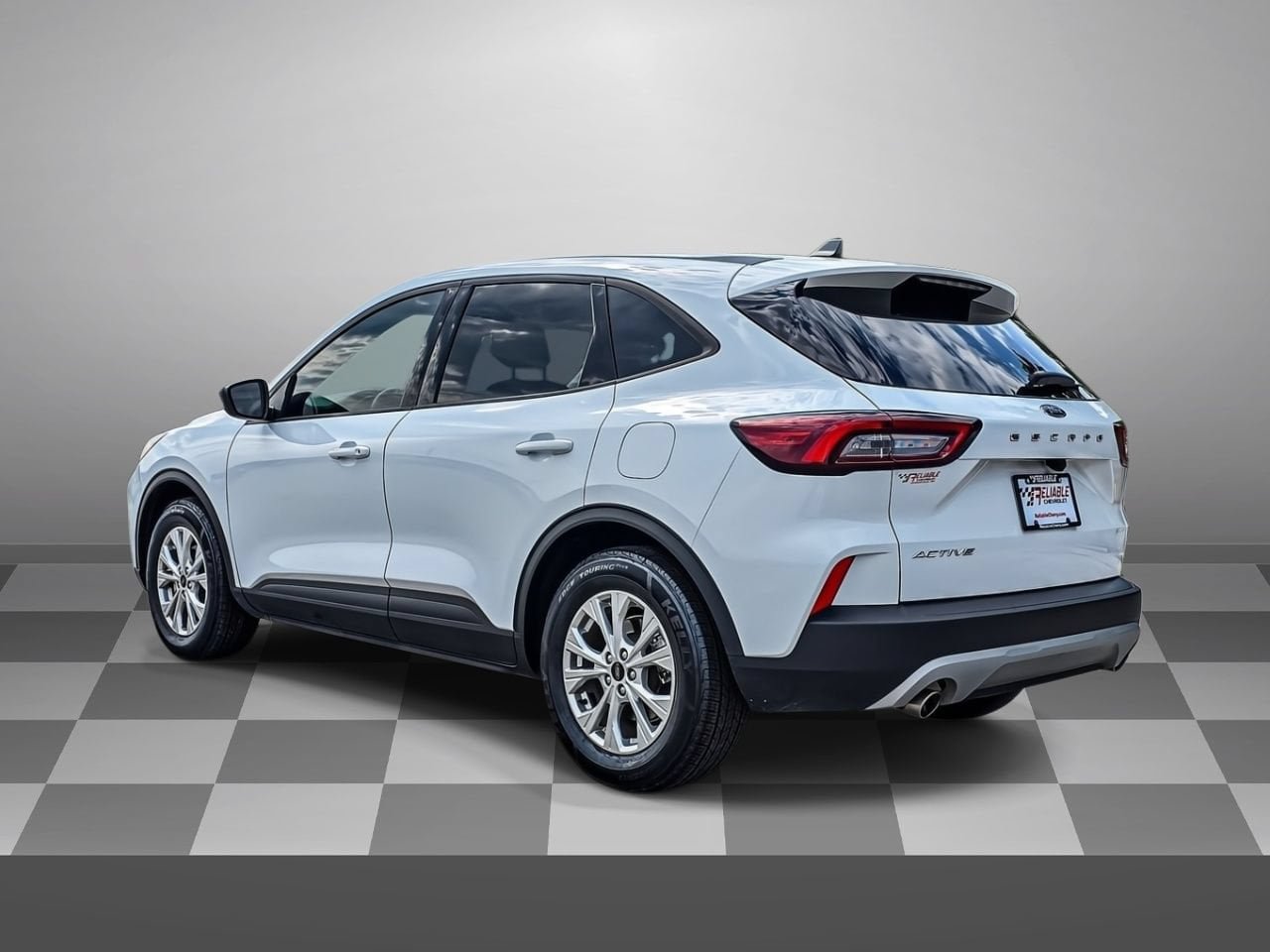 Used 2025 Ford Escape Active FWD image 4