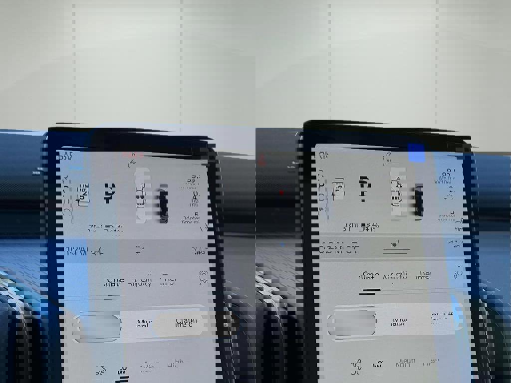 New 2026 Volvo EX30 Plus w/ Protection Package Premier image 9