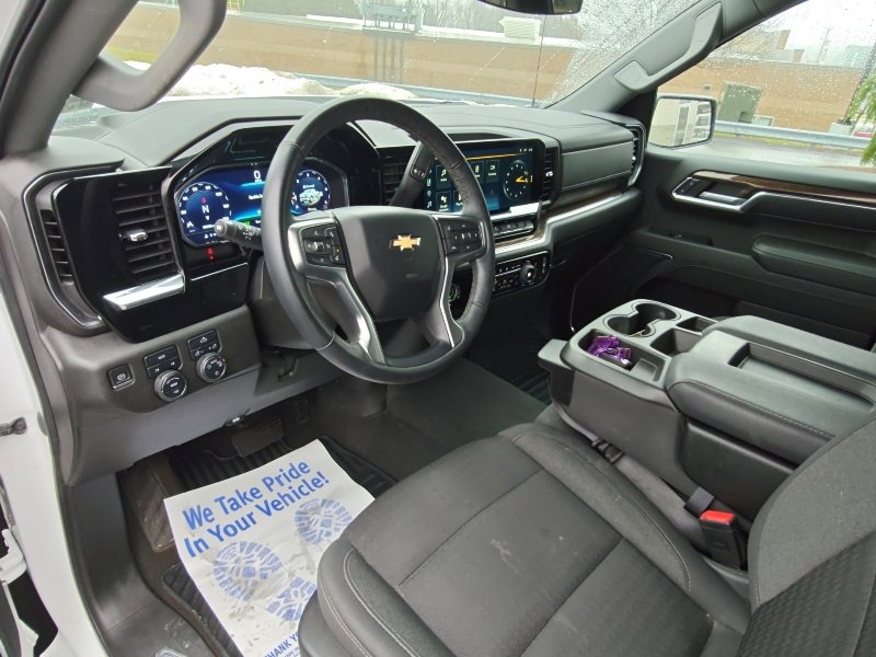 Used 2023 Chevrolet Silverado 1500 LT image 12