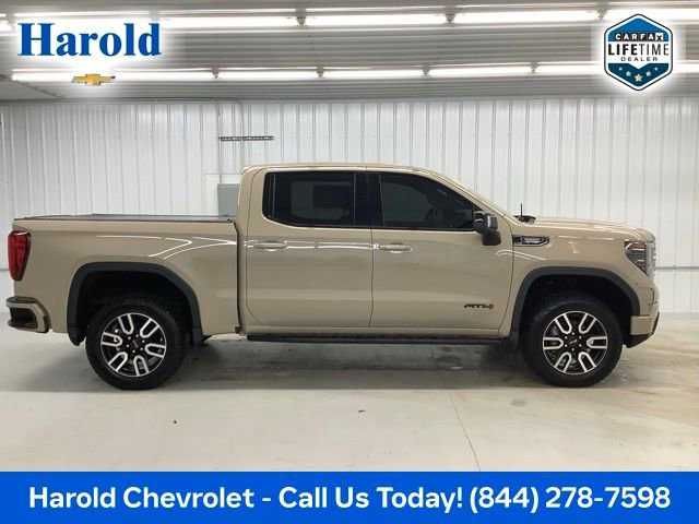 Used 2022 GMC Sierra 1500 AT4 w/ AT4 Preferred Package image 6