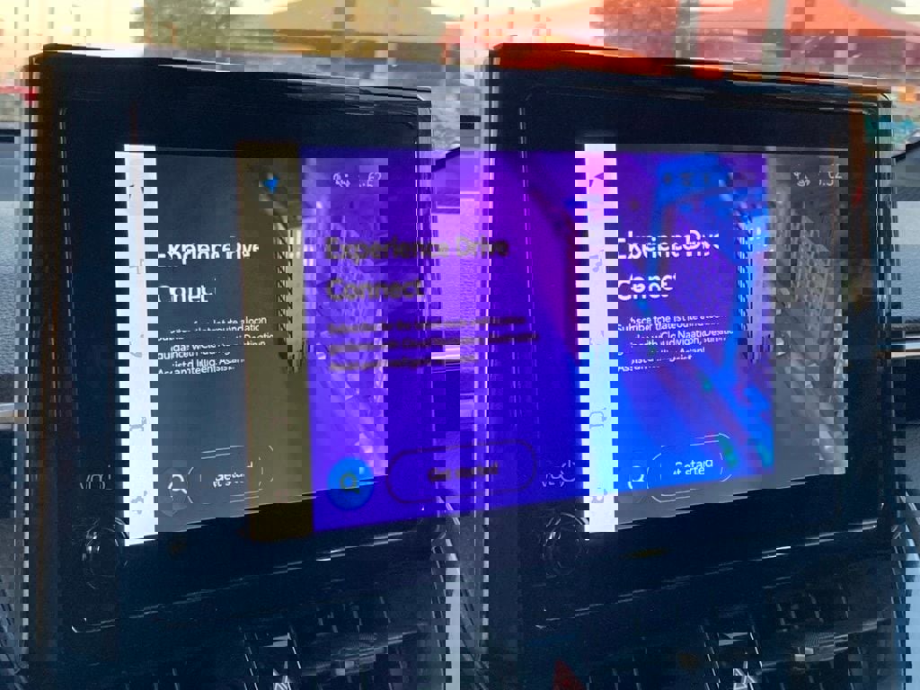 Used 2024 Toyota Corolla Cross SE AWD/4WD image 15