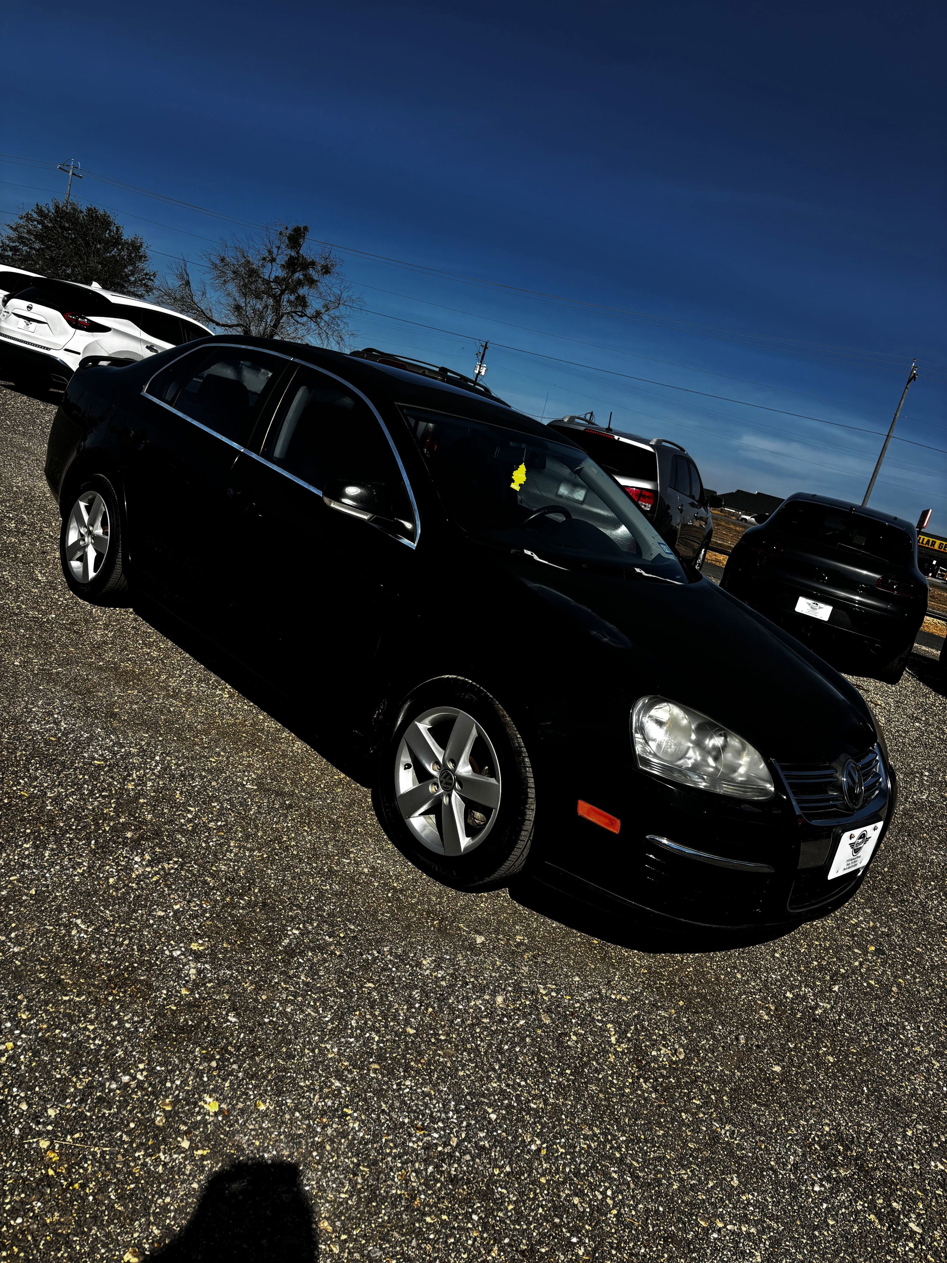 Used 2009 Volkswagen Jetta TDI image 2