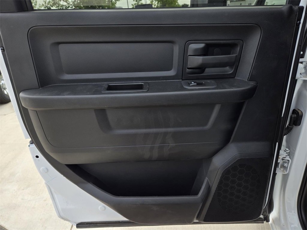 New 2025 RAM 3500 Tradesman w/ Chrome Appearance Group image 14