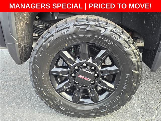 Used 2026 GMC Sierra 3500 AT4 image 22