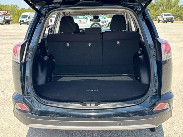 Used 2018 Toyota RAV4 XLE w/ Convenience Package AWD/4WD image 24