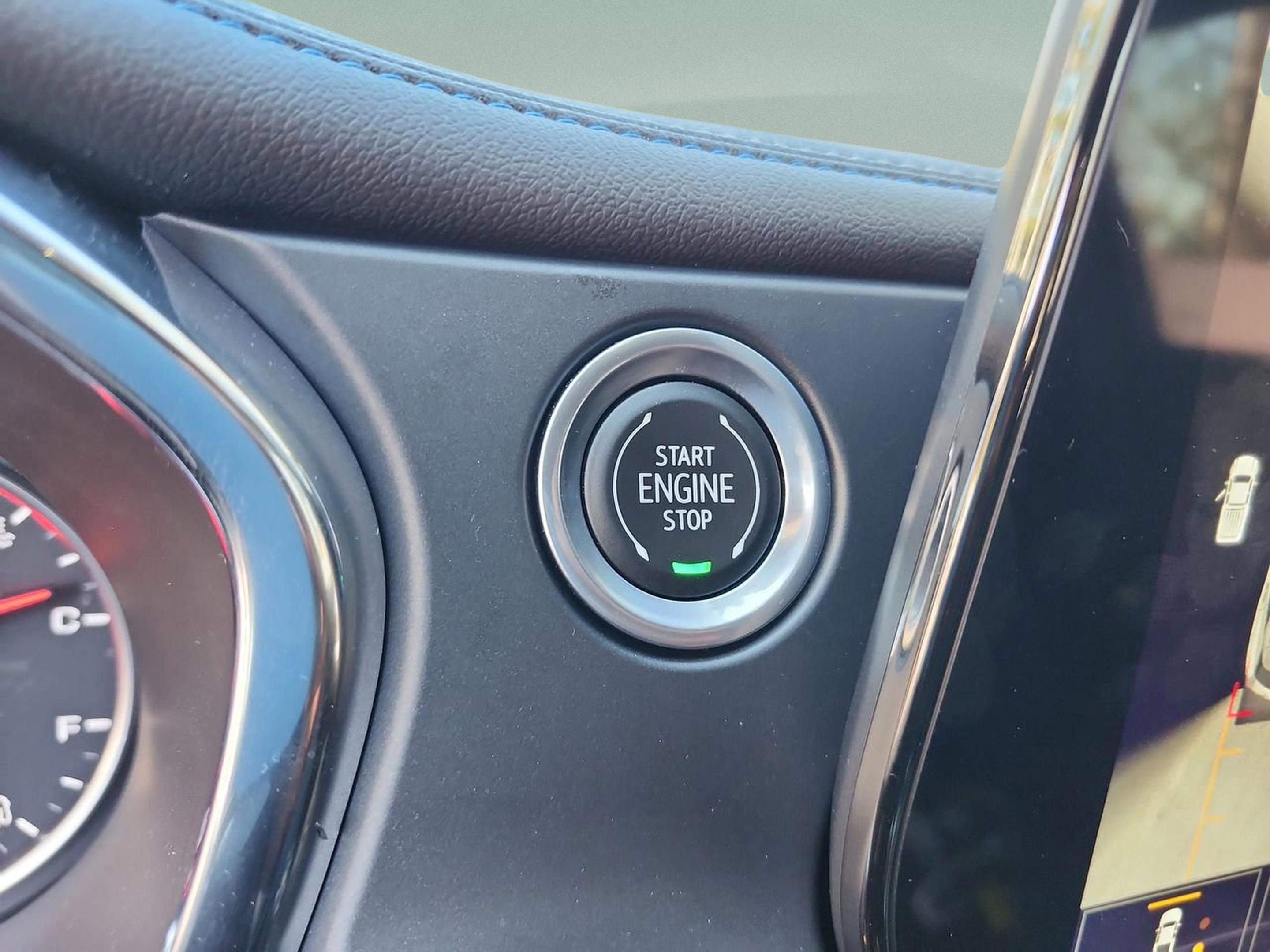 Used 2023 Chevrolet Blazer RS w/ Driver Confidence II Package image 28