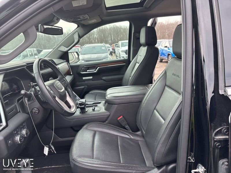 Used 2024 GMC Sierra 1500 Denali AWD/4WD image 11