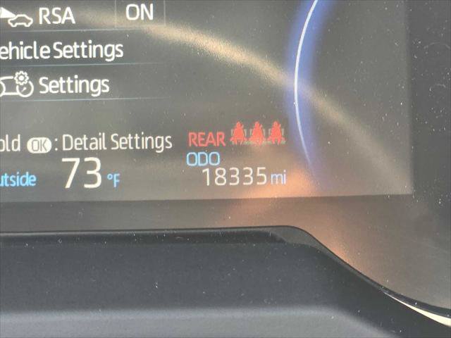 Used 2025 Toyota RAV4 LE AWD/4WD image 25