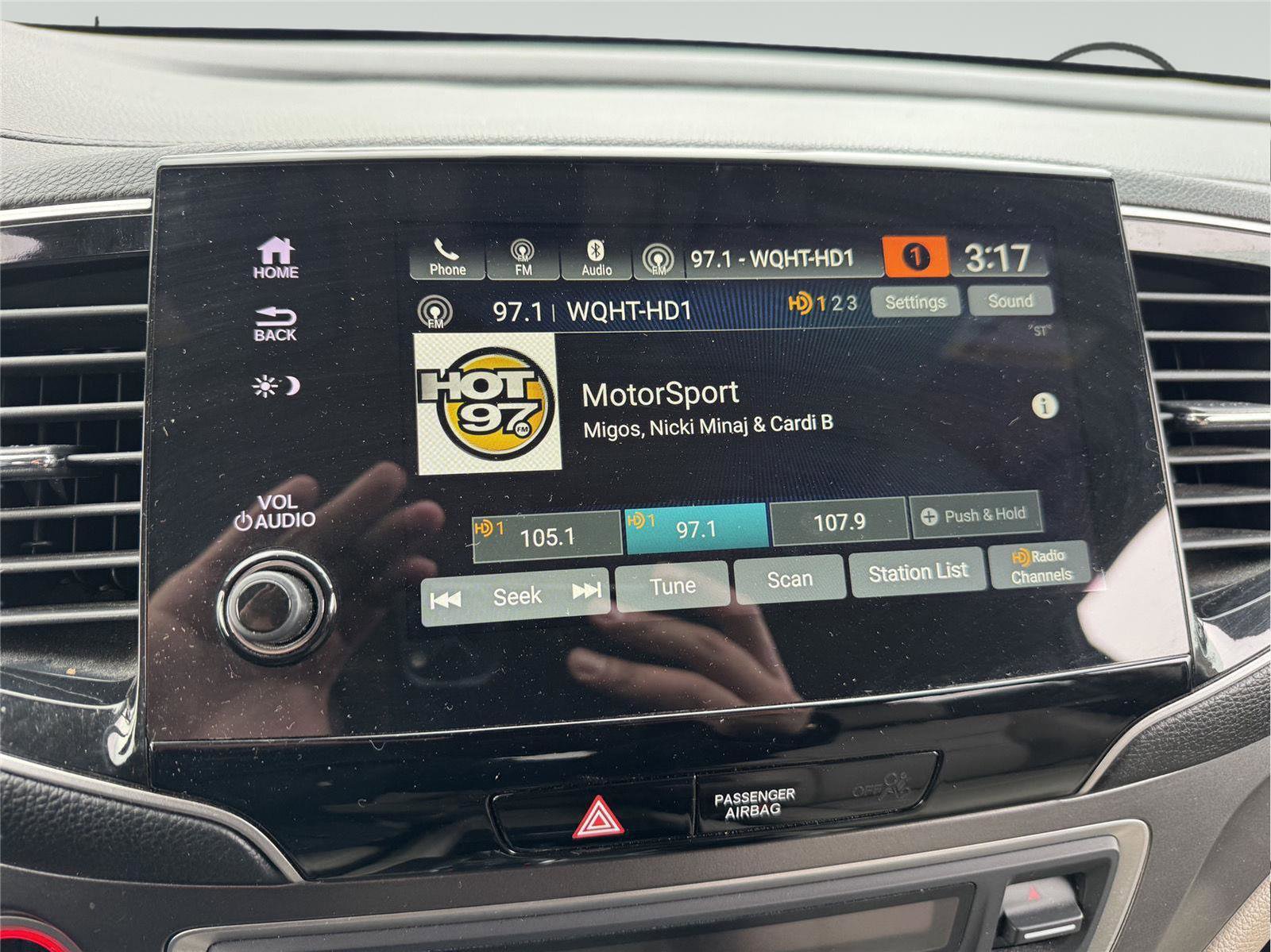 Used 2022 Honda Pilot Special Edition image 16