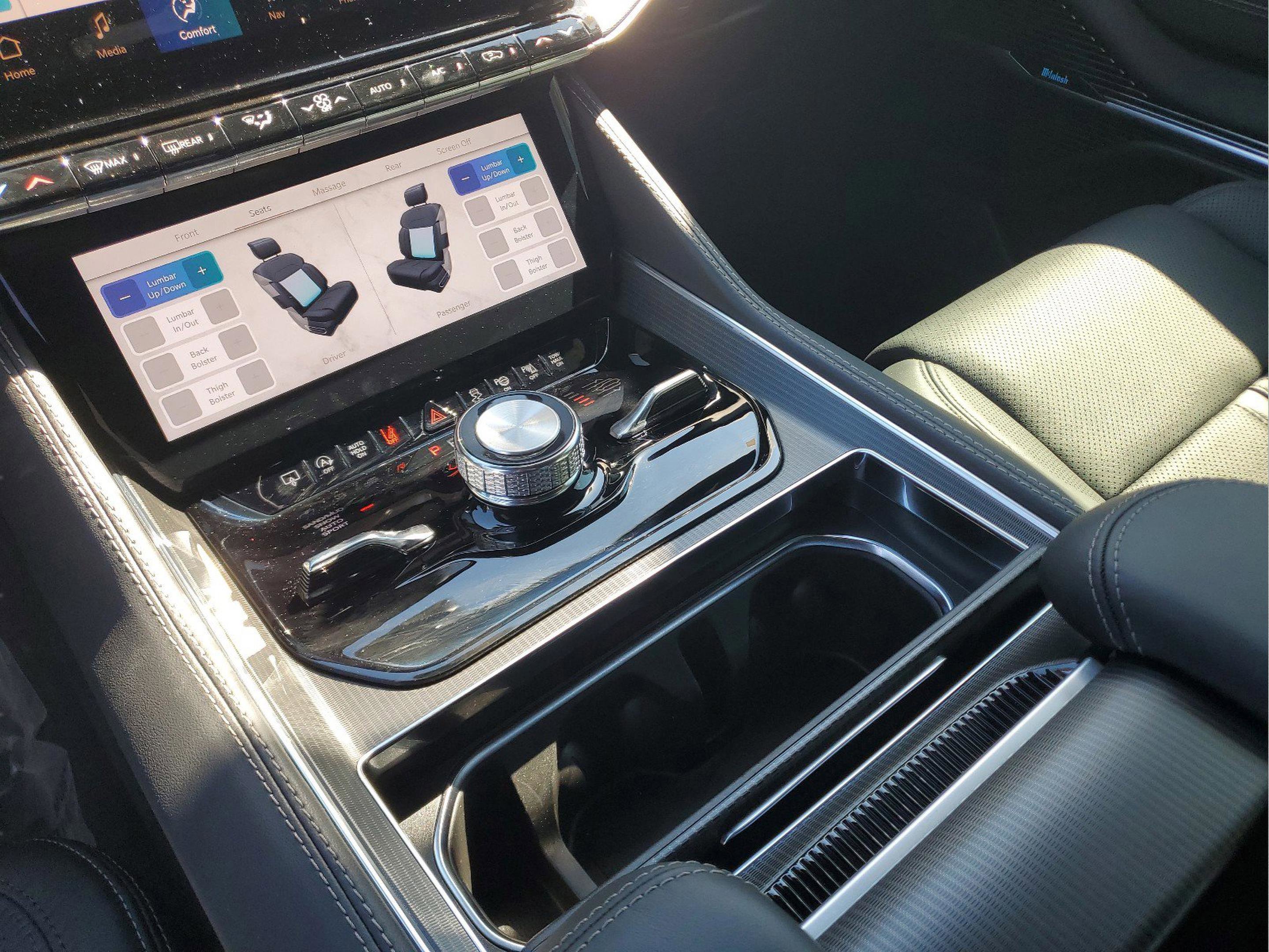 New 2026 Jeep Grand Wagoneer Summit w/ Rear Seat Video Group I image 22