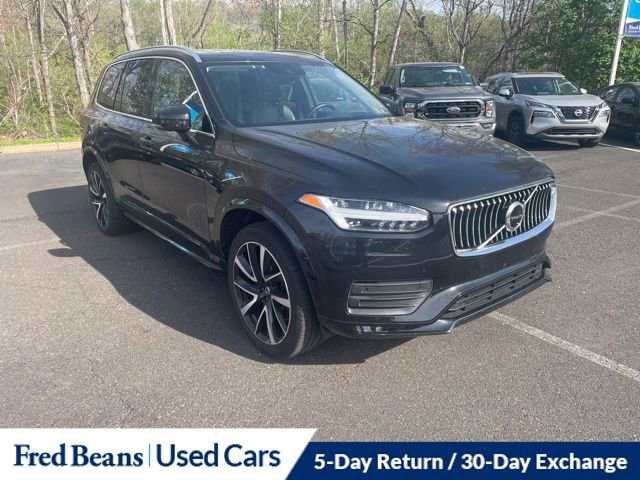 Used 2020 Volvo XC90 T6 Momentum w/ Protection Package image 1