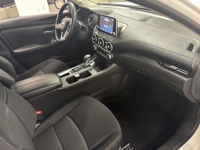 Used 2024 Nissan Sentra SV FWD image 10