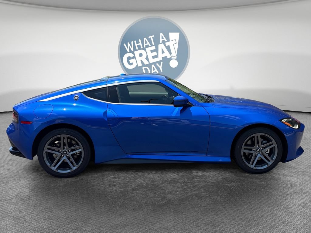 Used 2026 Nissan Z Sport w/ Floor Mat Package RWD image 2