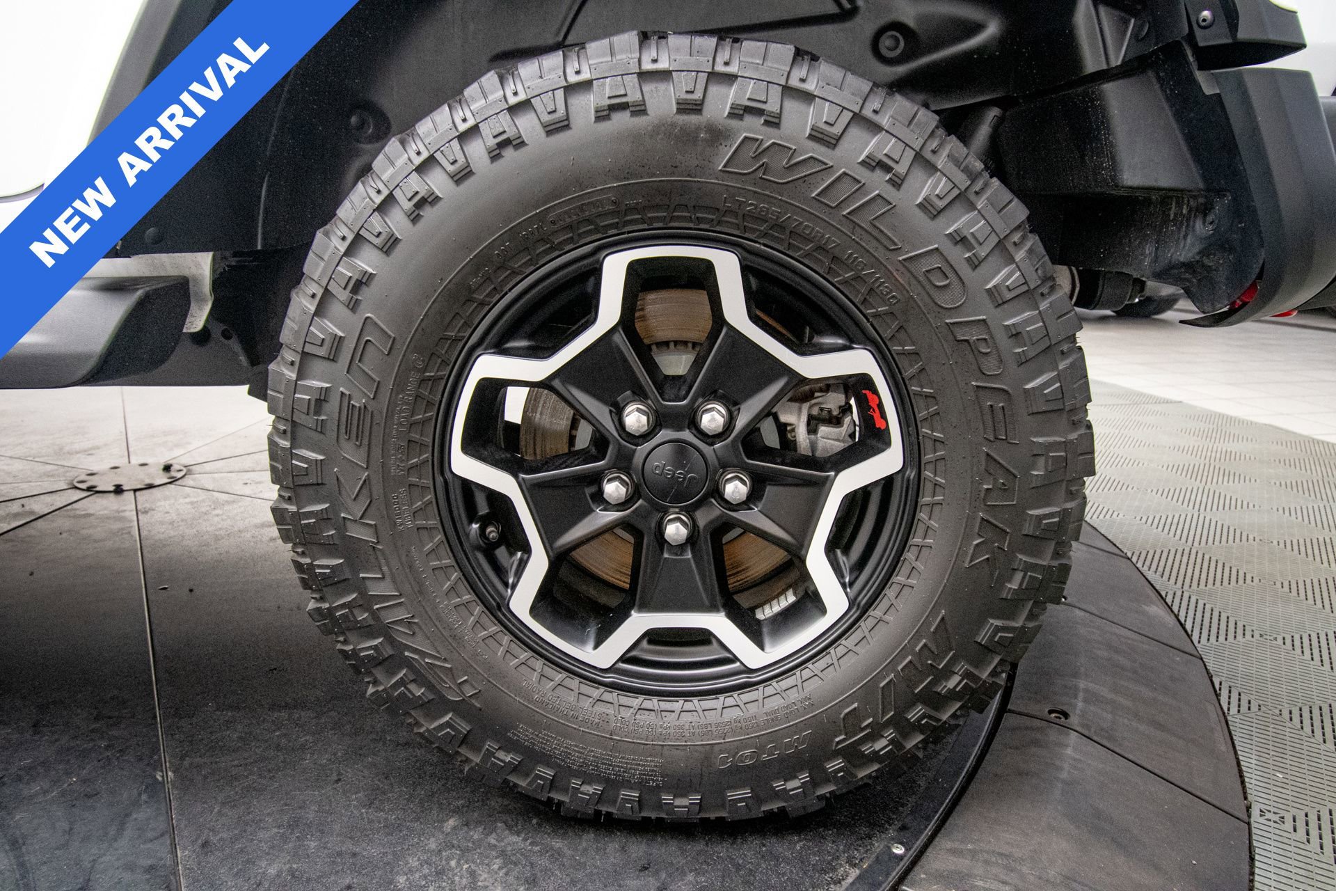 Used 2024 Jeep Wrangler Unlimited Rubicon image 32