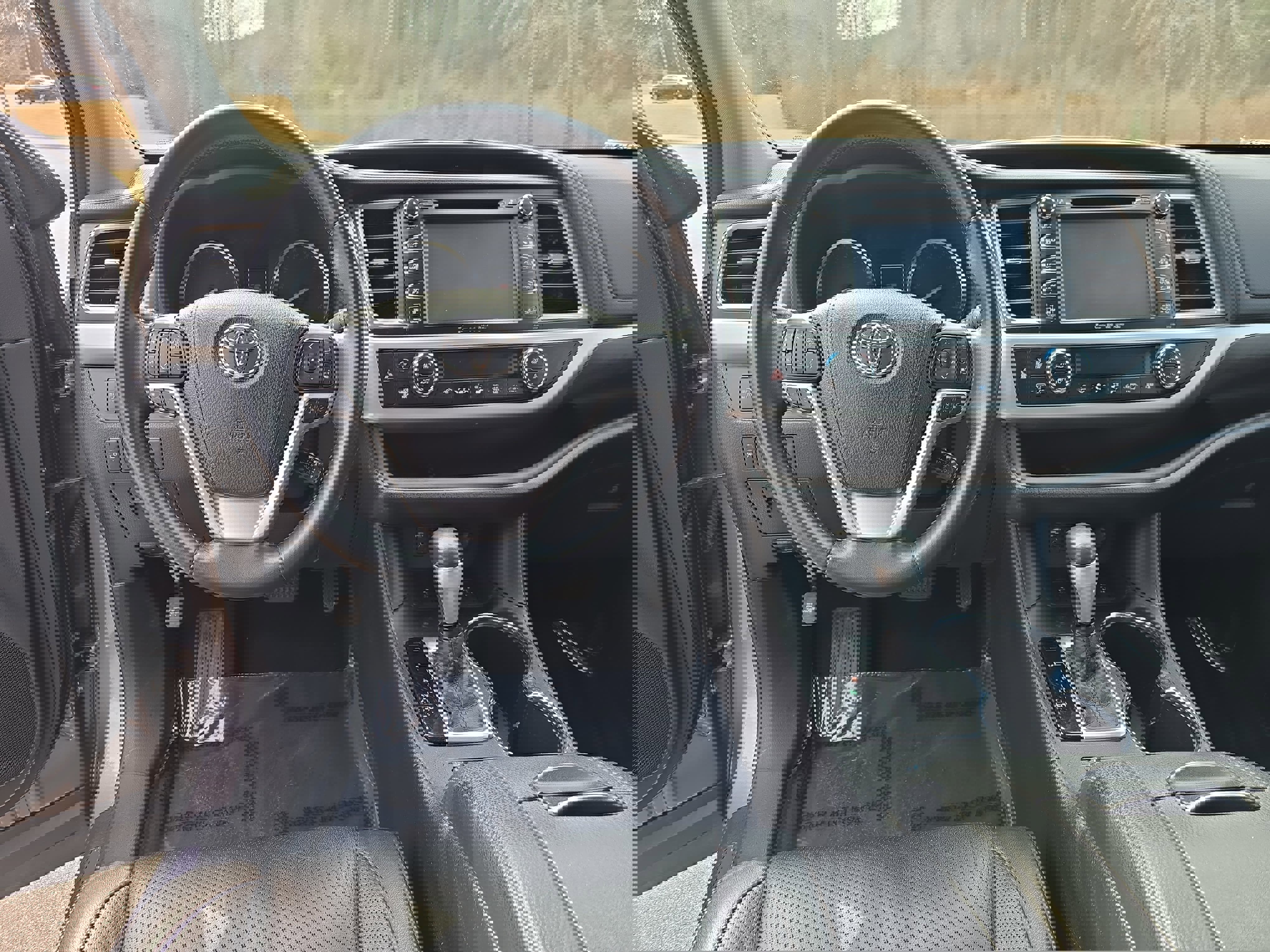 Used 2018 Toyota Highlander Limited image 18