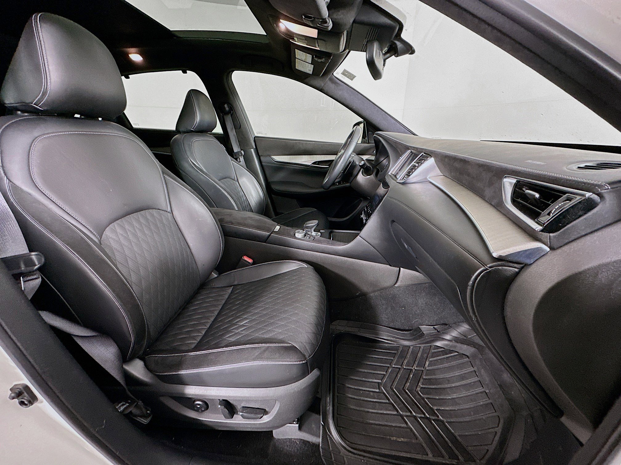 Used 2022 INFINITI QX50 Autograph image 32