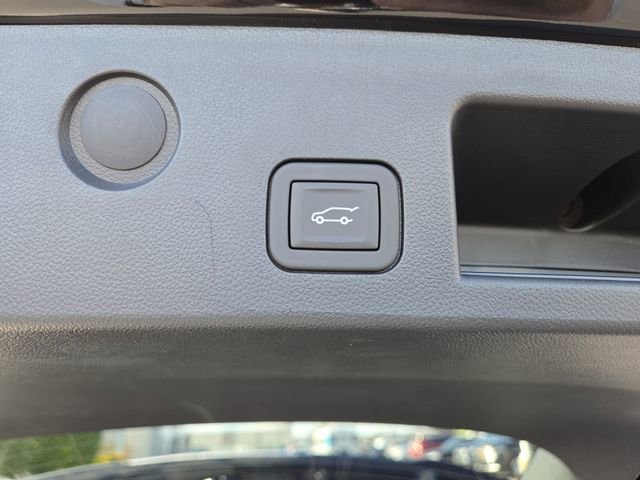 New 2026 GMC Terrain AT4 w/ Convenience Package III image 11