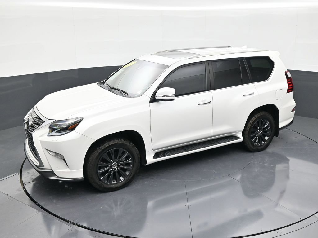 Used 2022 Lexus GX 460 Luxury w/ Sport Design Package image 12