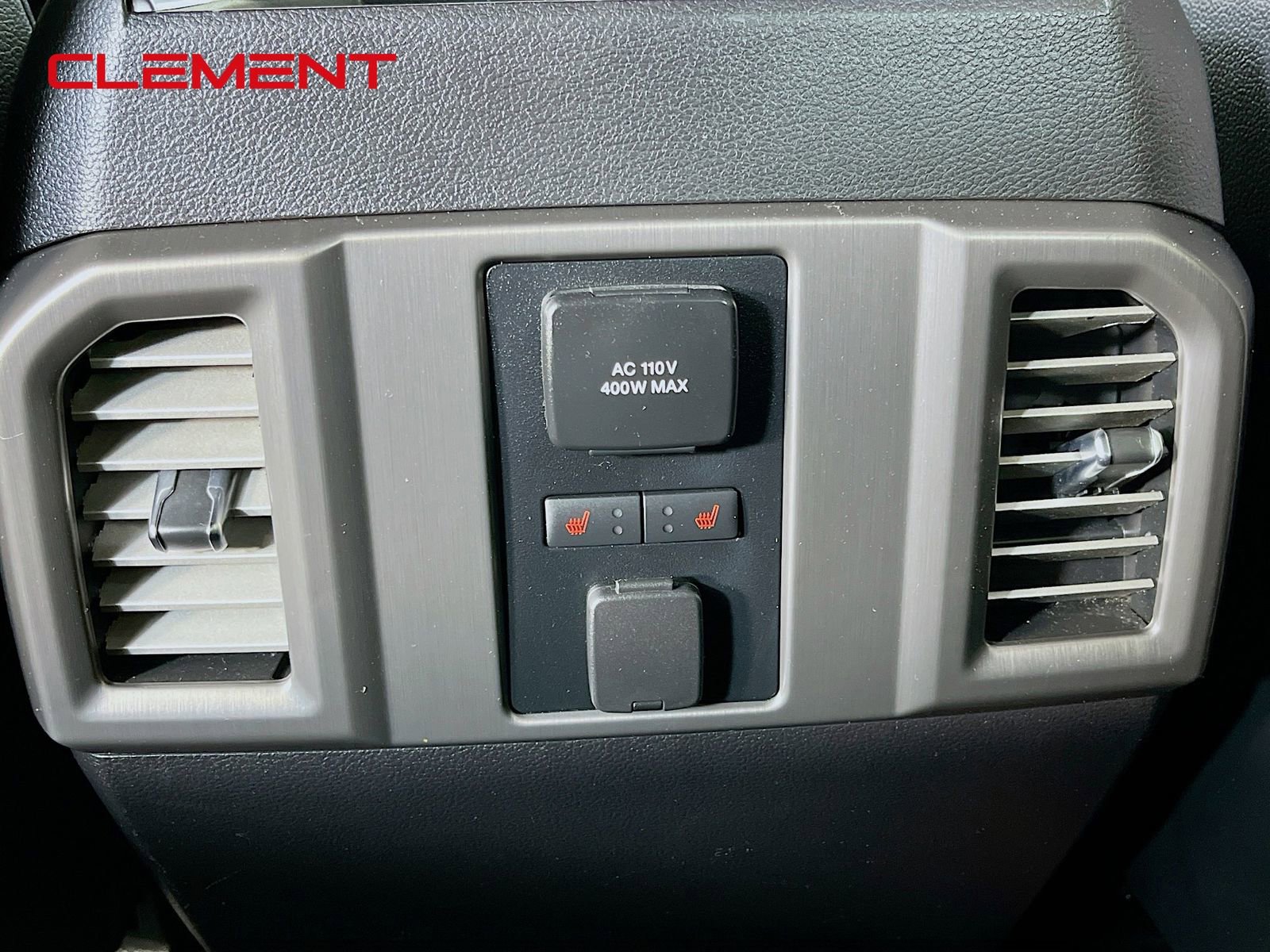 Used 2016 Ford F150 Limited image 33