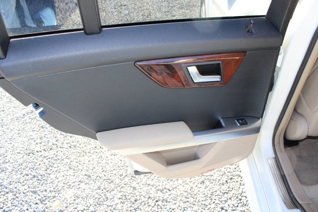 Used 2012 Mercedes-Benz GLK 350 4MATIC image 23