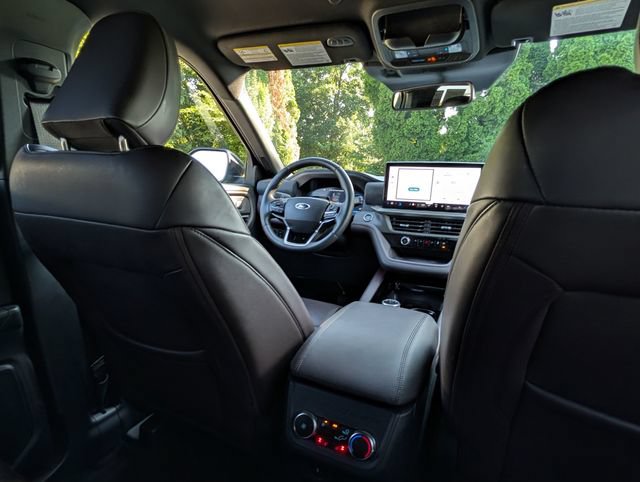 Used 2026 Ford Explorer Platinum AWD/4WD image 37