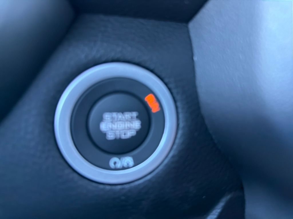 New 2026 RAM 1500 4x4 Crew Cab image 35