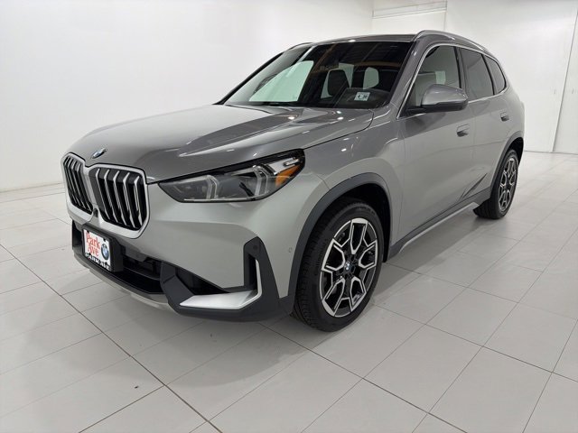Used 2025 BMW X1 xDrive28i w/ Technology Package
