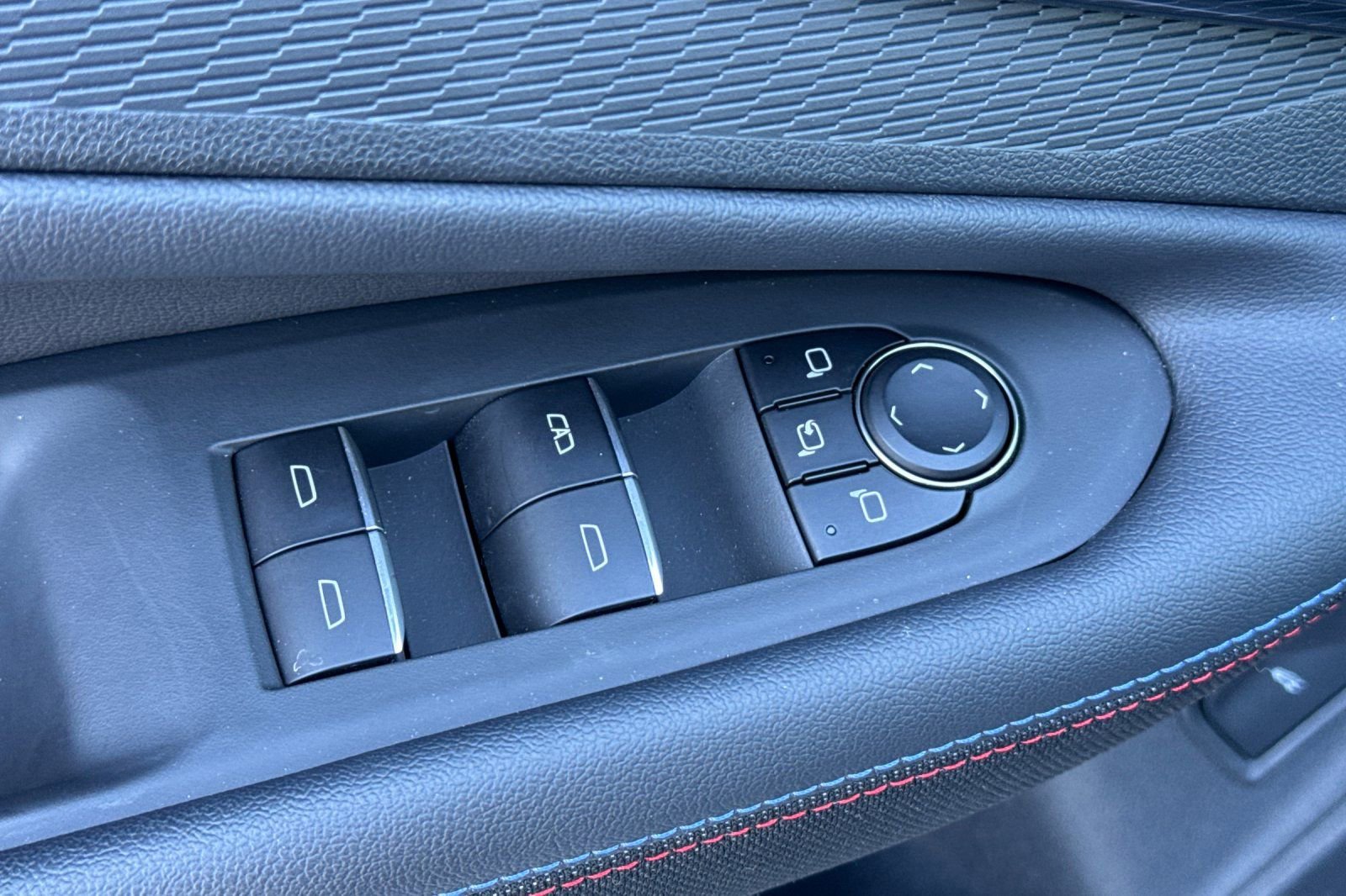 Used 2026 Chevrolet Blazer EV RS image 13