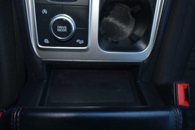 Used 2020 Ford Explorer XLT w/ Comfort Package image 32