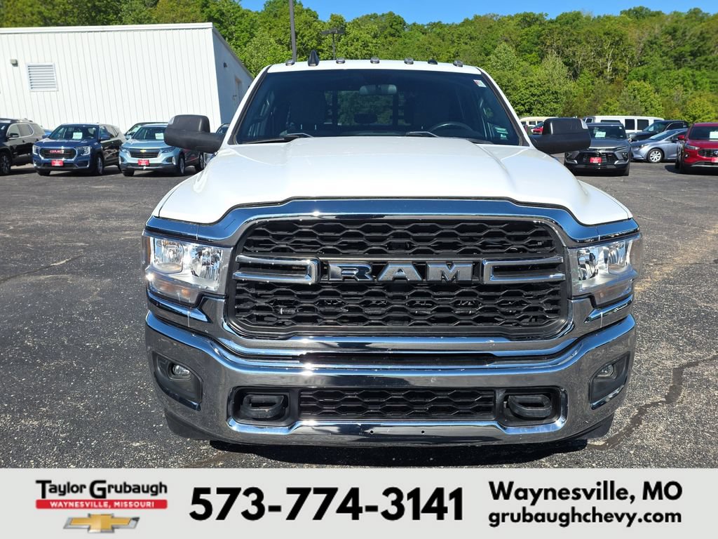 Used 2021 RAM 3500 Tradesman w/ Chrome Appearance Group AWD/4WD image 3