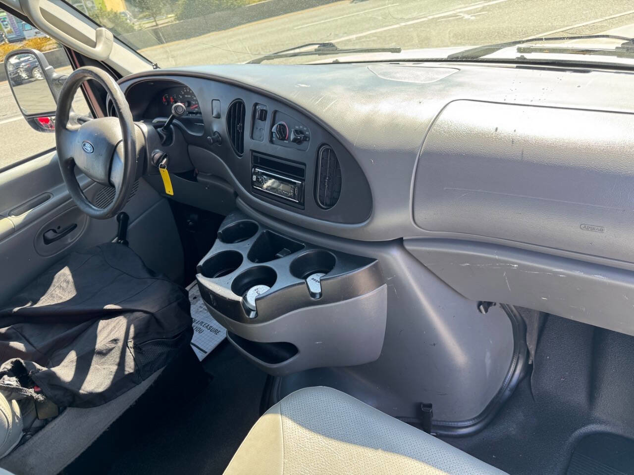 Used 2008 Ford E-150 and Econoline 150 image 14