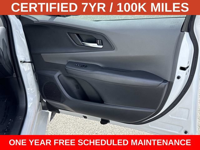 Used 2025 Toyota Prius Limited FWD image 8