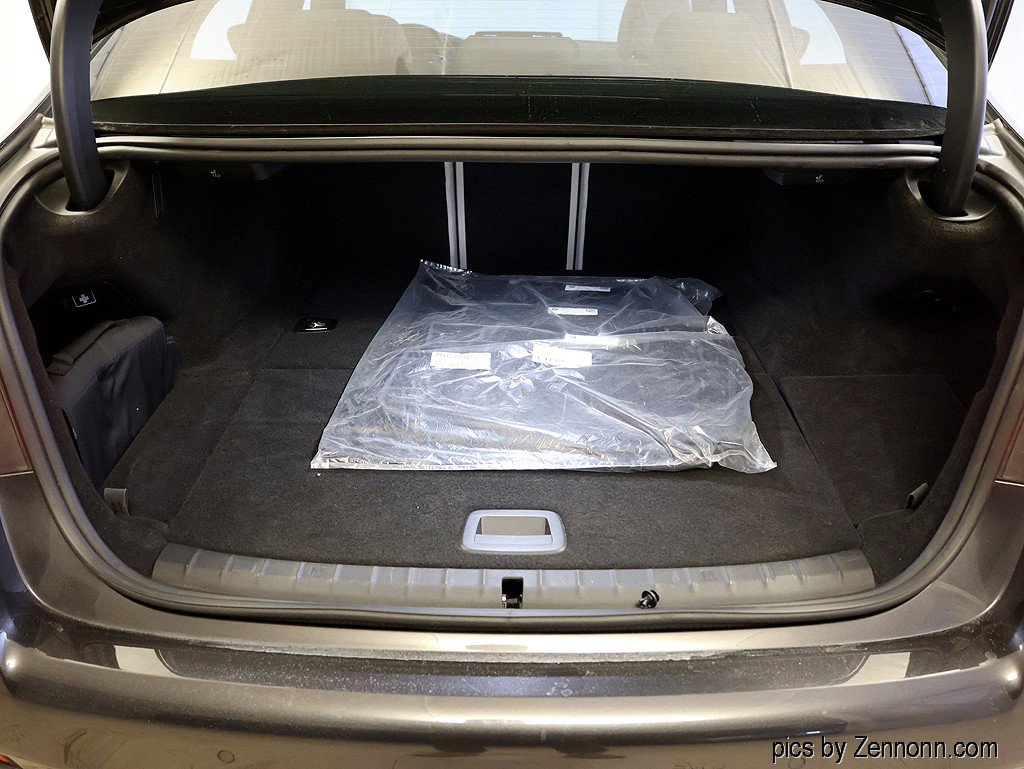 Certified 2023 BMW 530e 530e w/ M Sport Package image 30