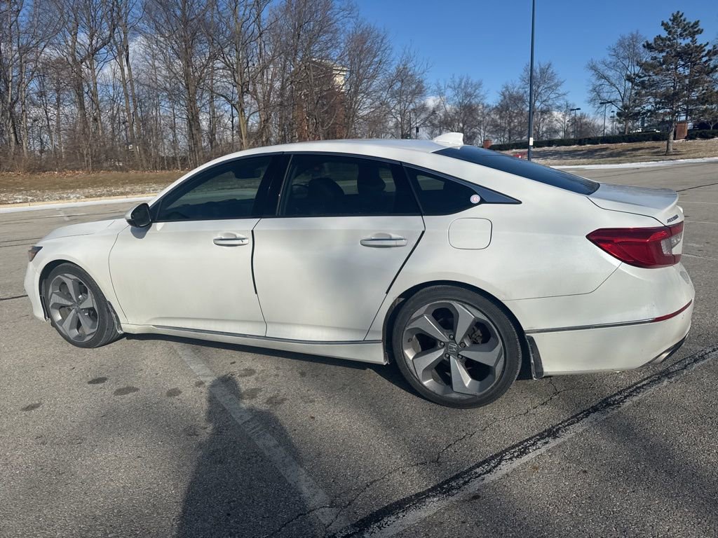Used 2019 Honda Accord Touring image 11