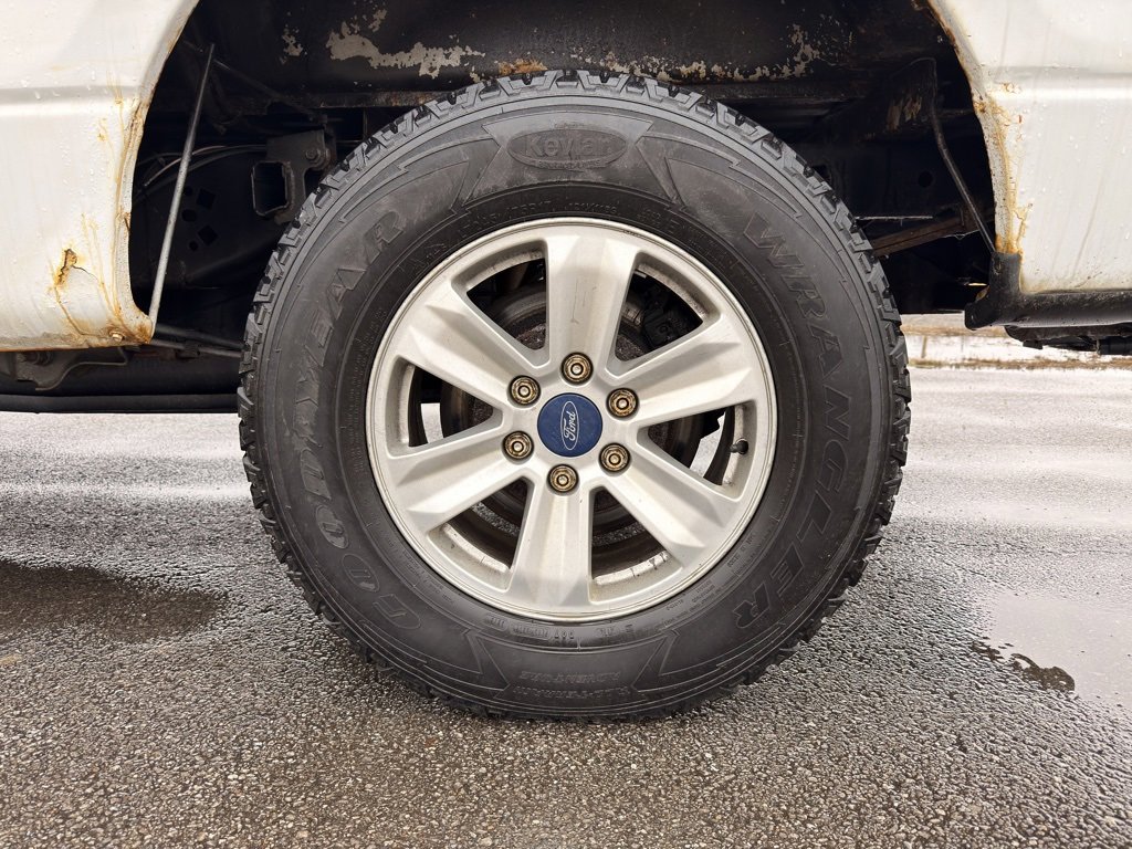 Used 2011 Ford F150 XL w/ Communications Pkg image 19