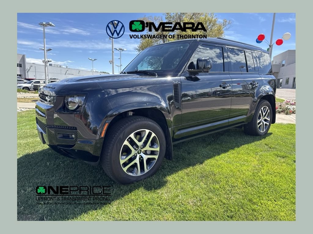 Used 2024 Land Rover Defender 110 X-Dynamic SE AWD/4WD image 1