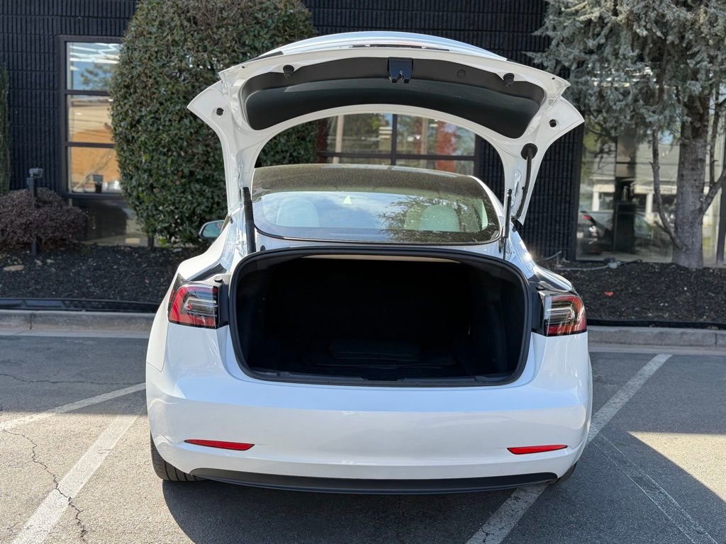 Used 2023 Tesla Model 3 Standard Range RWD image 17