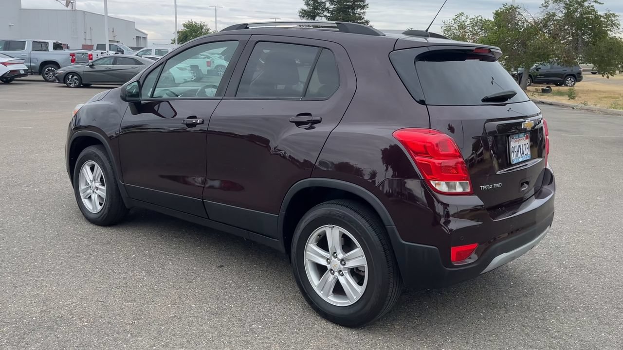 Used 2022 Chevrolet Trax LT w/ Driver Confidence Package AWD/4WD image 5