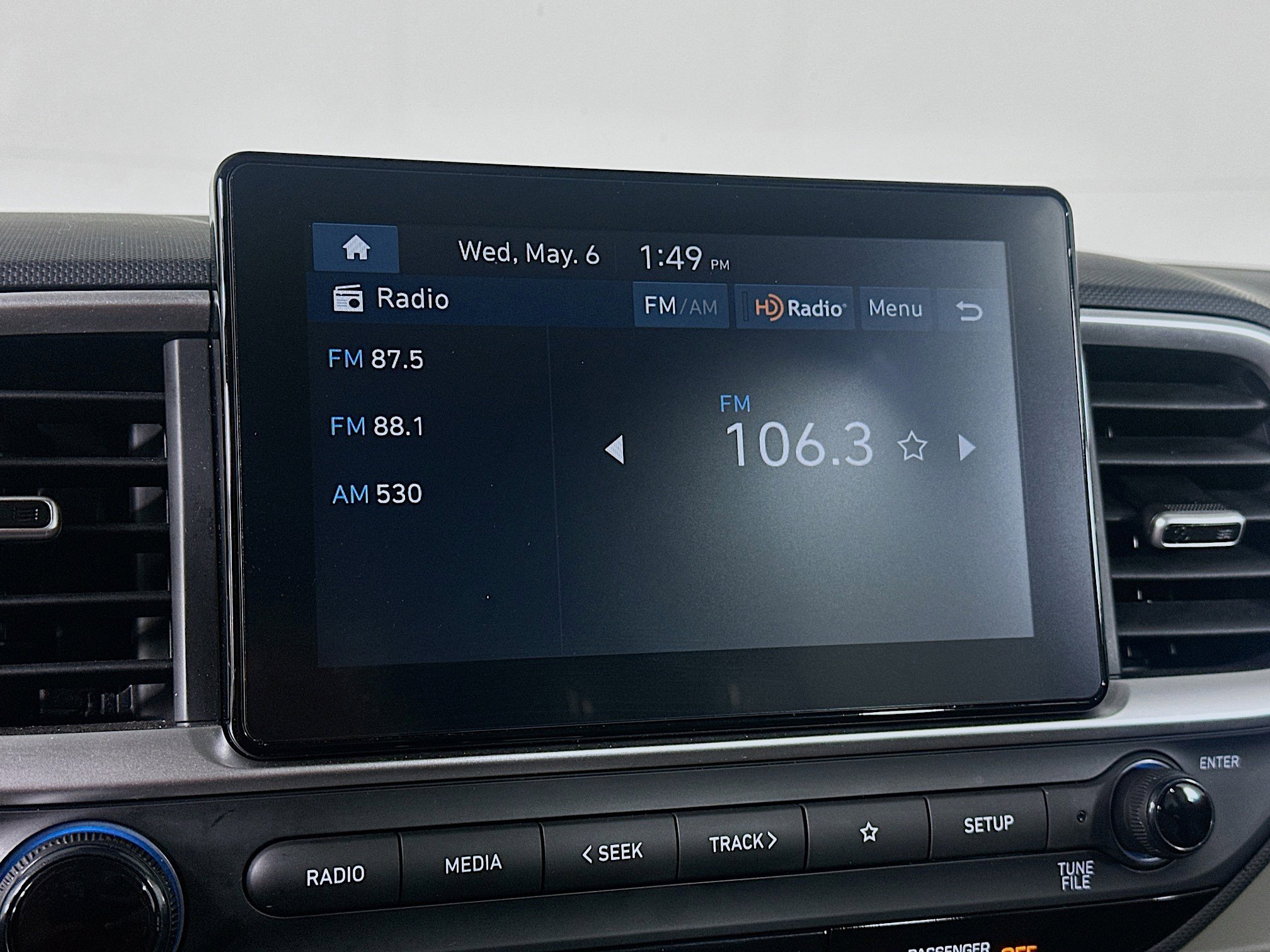 Used 2025 Hyundai Venue SEL FWD image 19