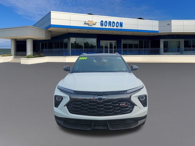 Used 2024 Chevrolet TrailBlazer RS w/ Driver Confidence Package AWD/4WD image 9